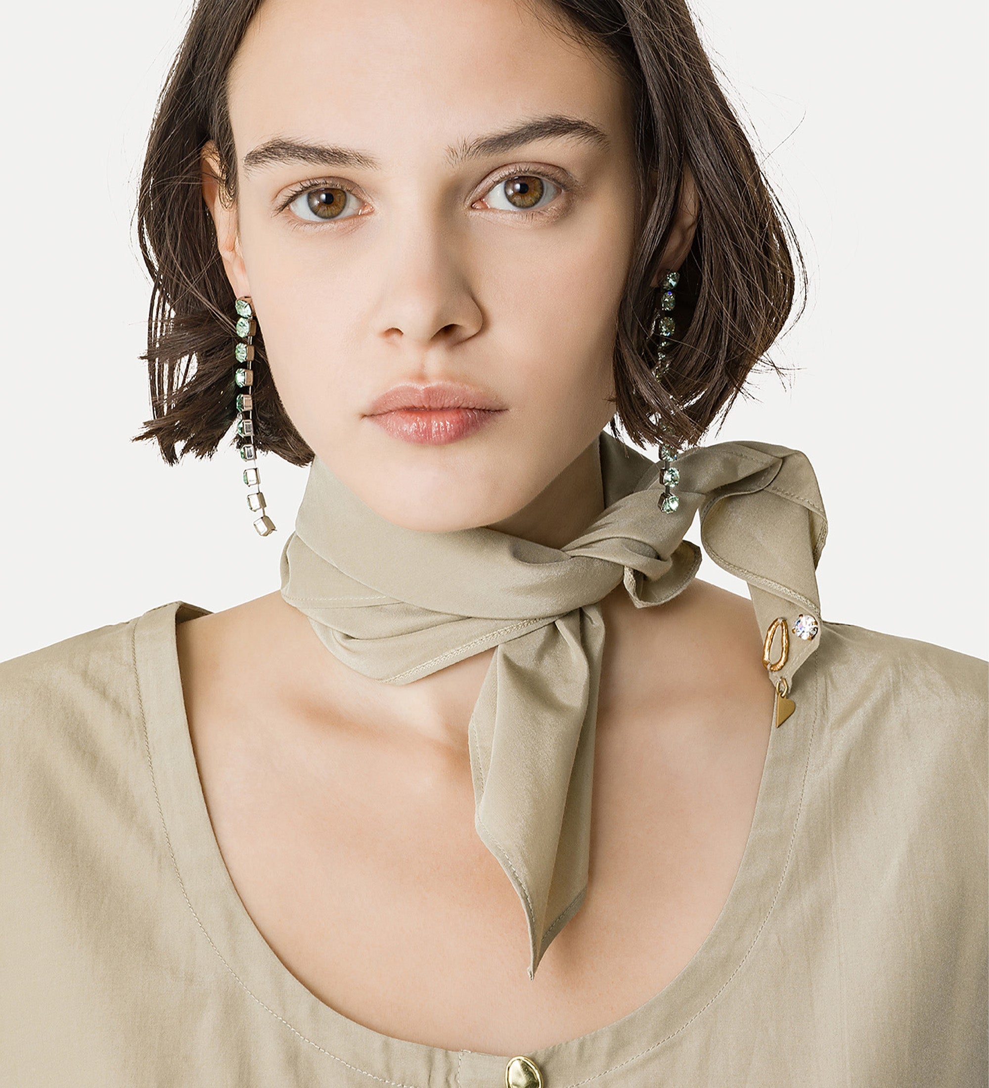 chic taffeta scarf ecru
