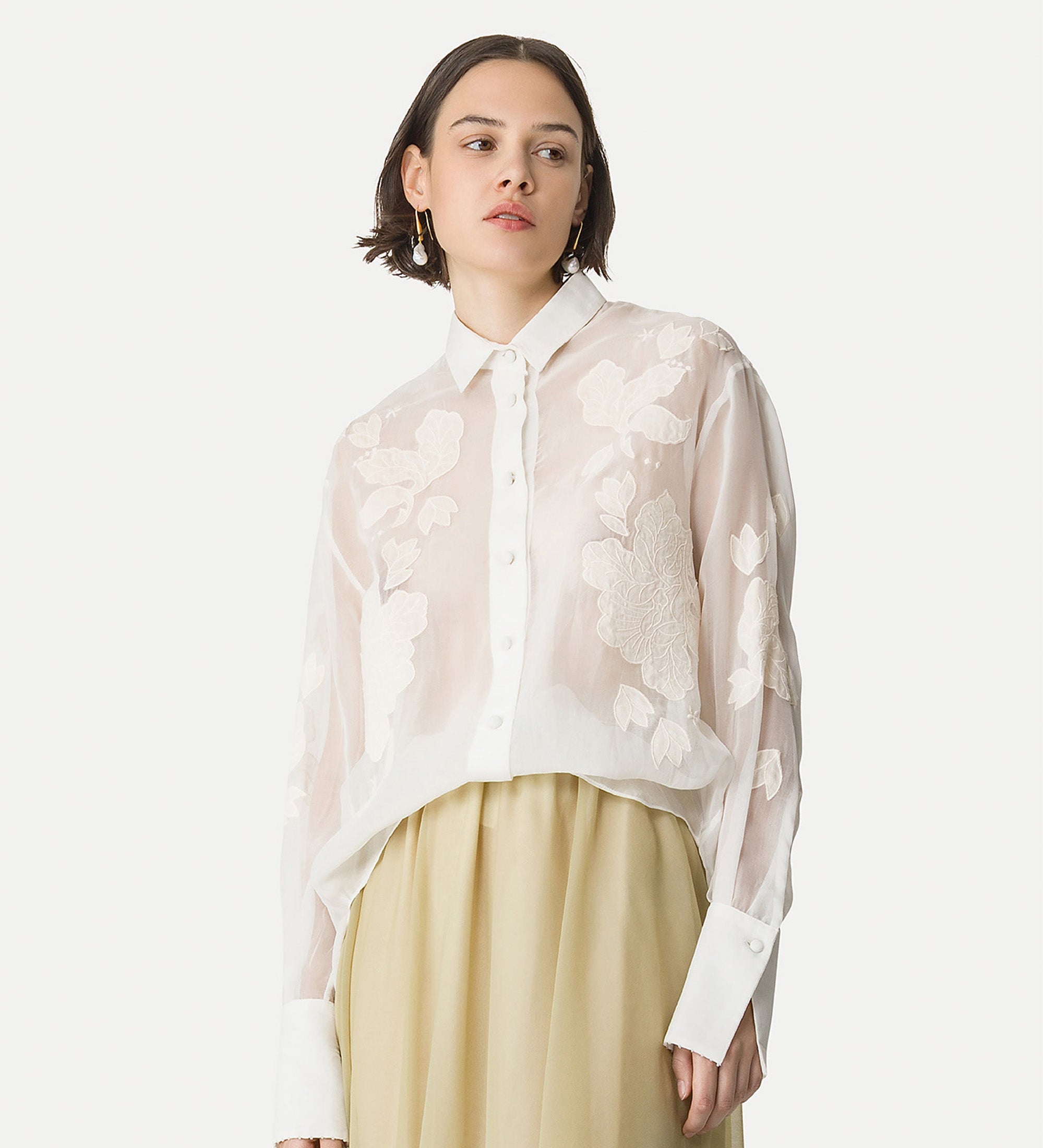 organza shirt with embroidery “iris velvet” white