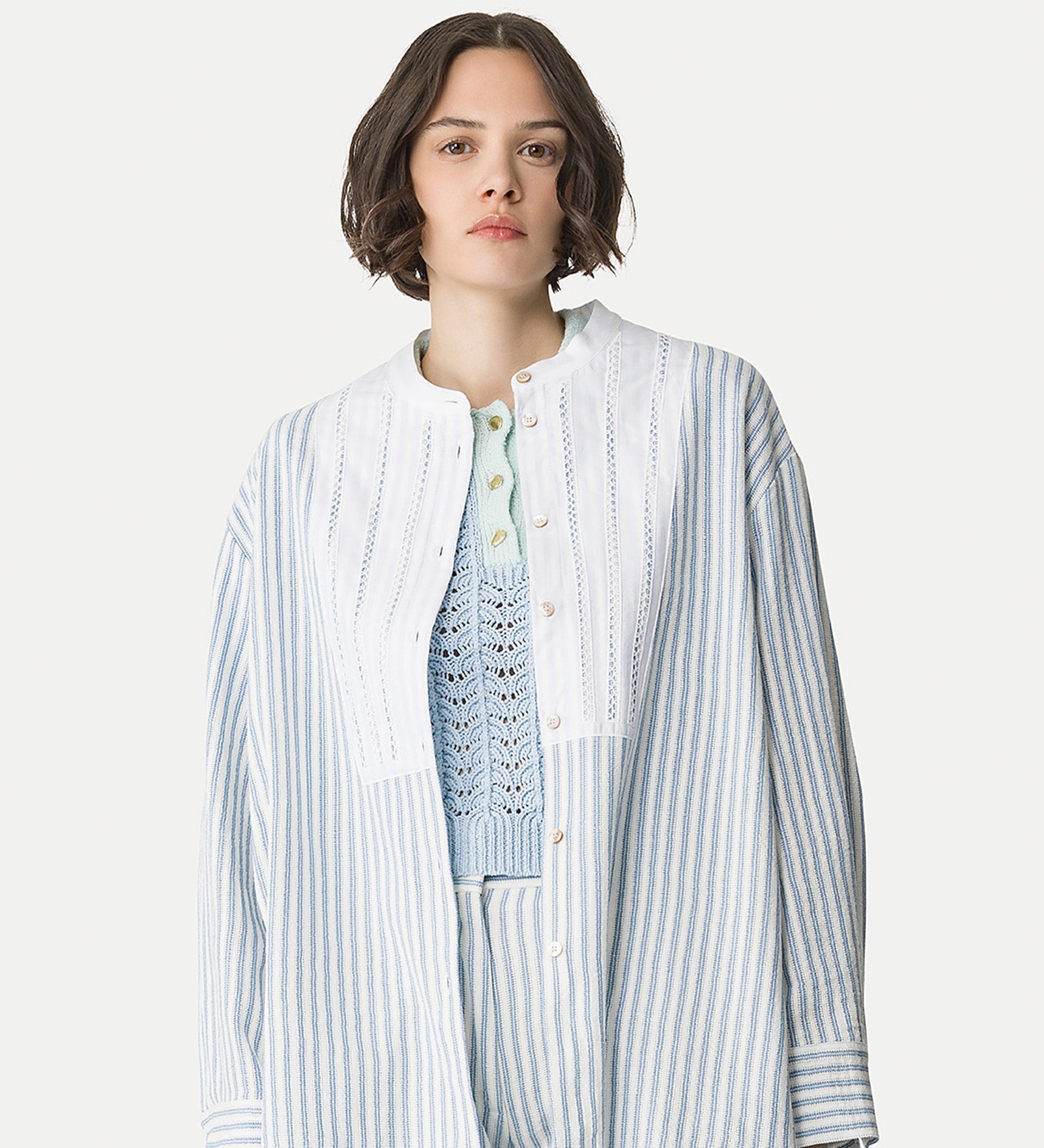long shirt with english—style stitching light blue