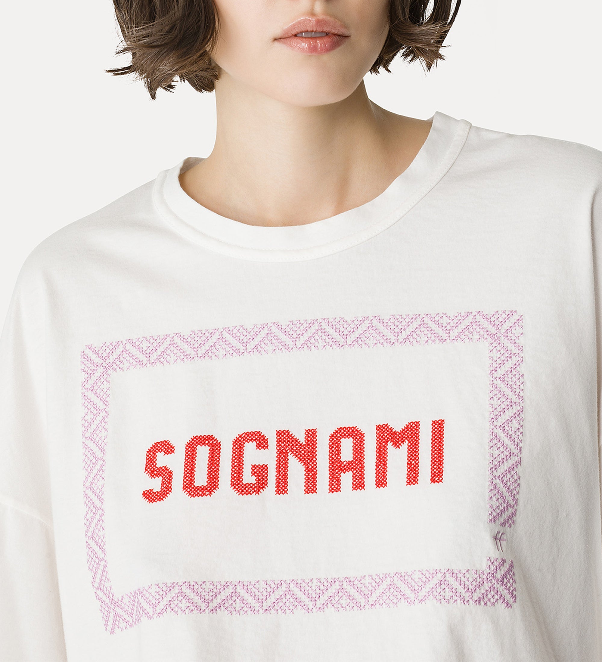 oversized embroidered t-shirt white