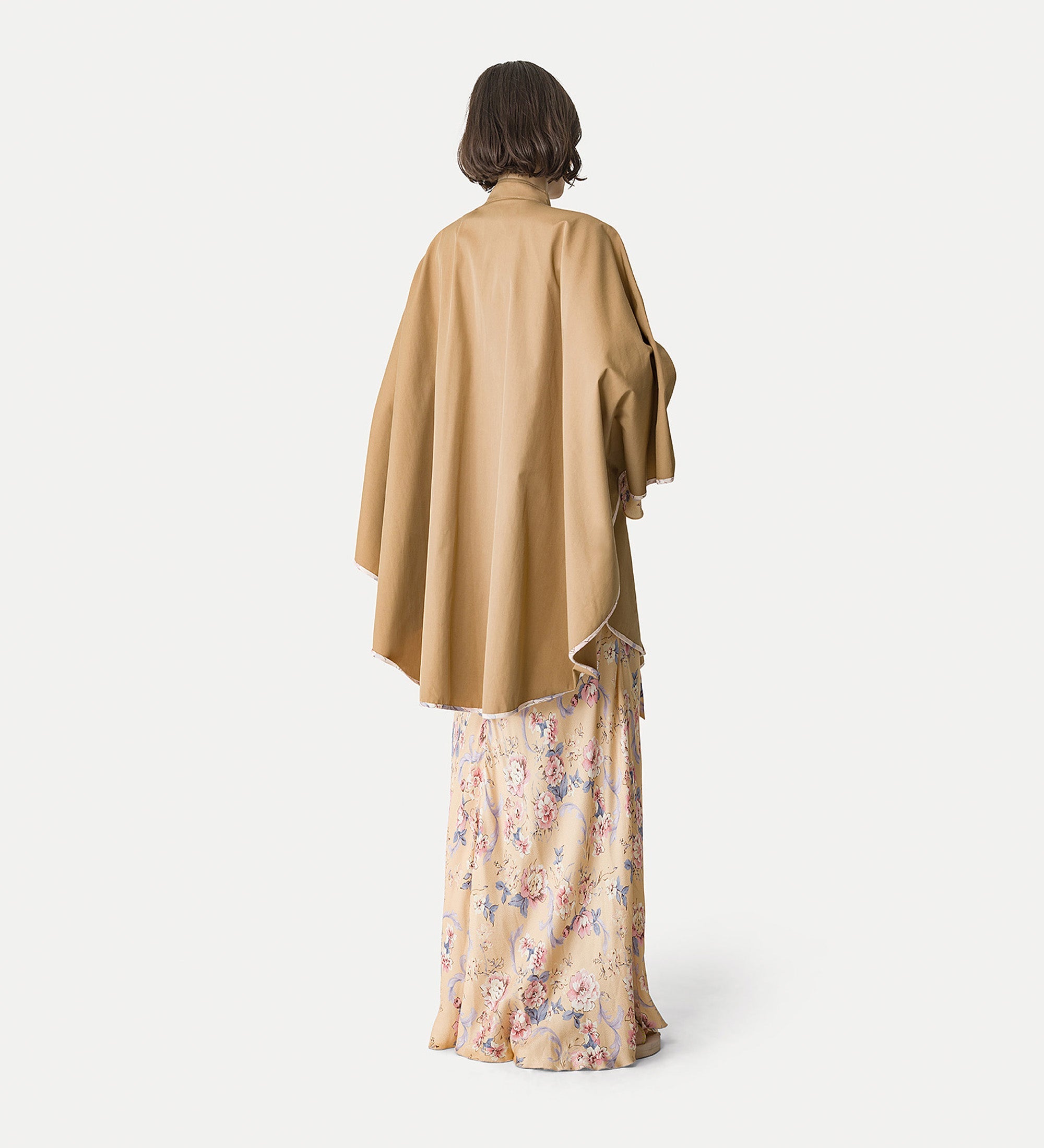cape in waterproof twill ecru