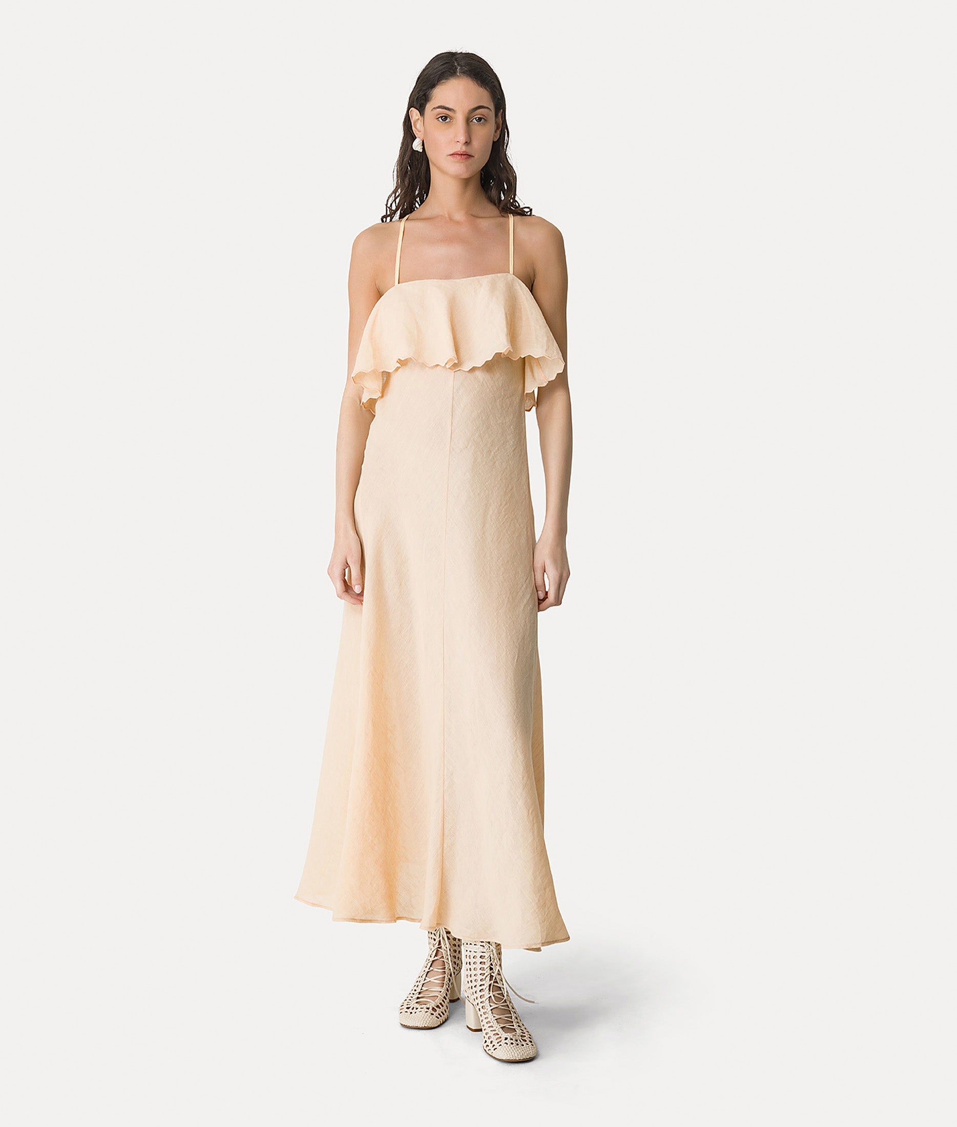 chic lightweight summer dress in linen gauze nude