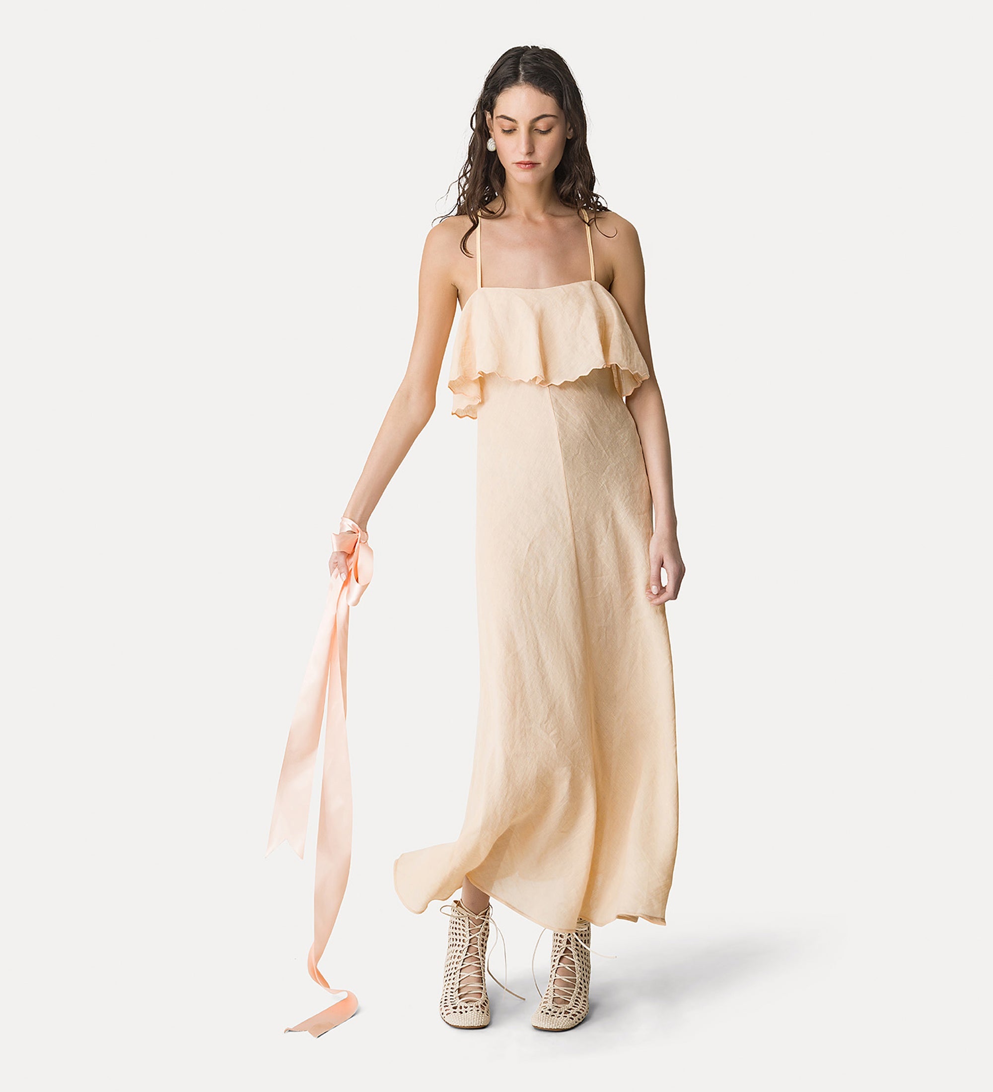 chic lightweight summer dress in linen gauze nude