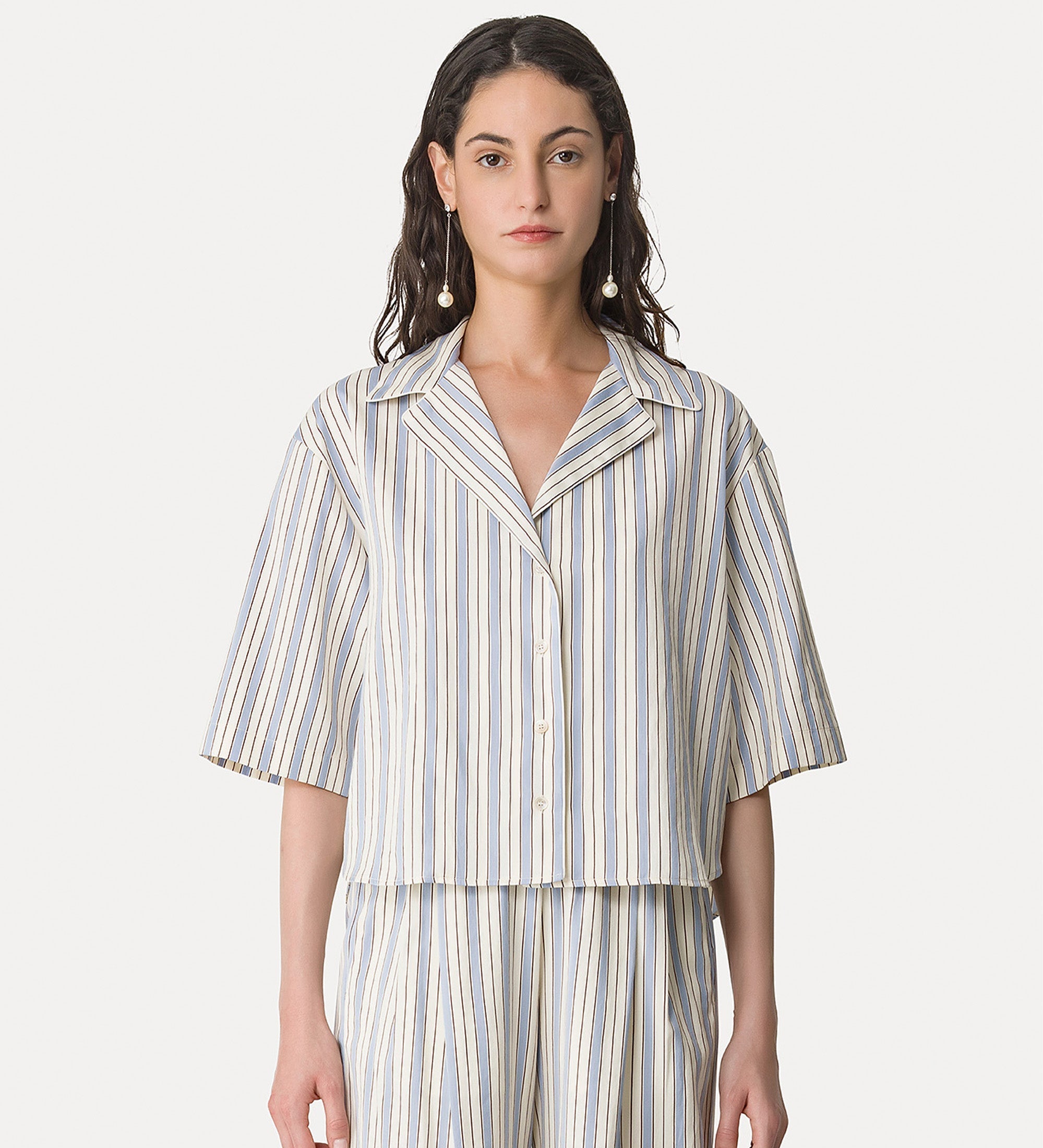 short—sleeved pinstripe shirt sky