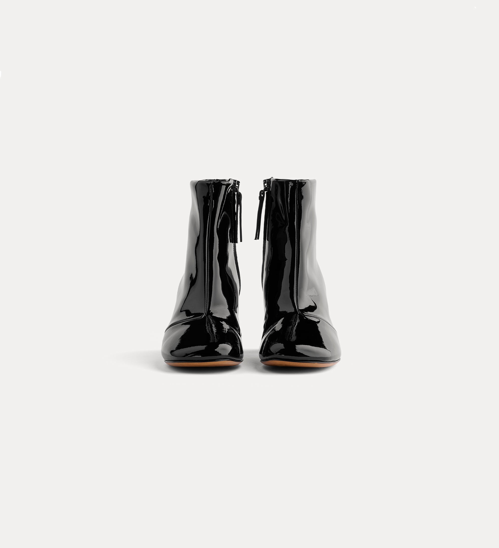 “my alma” patent–leather ankle boot nero