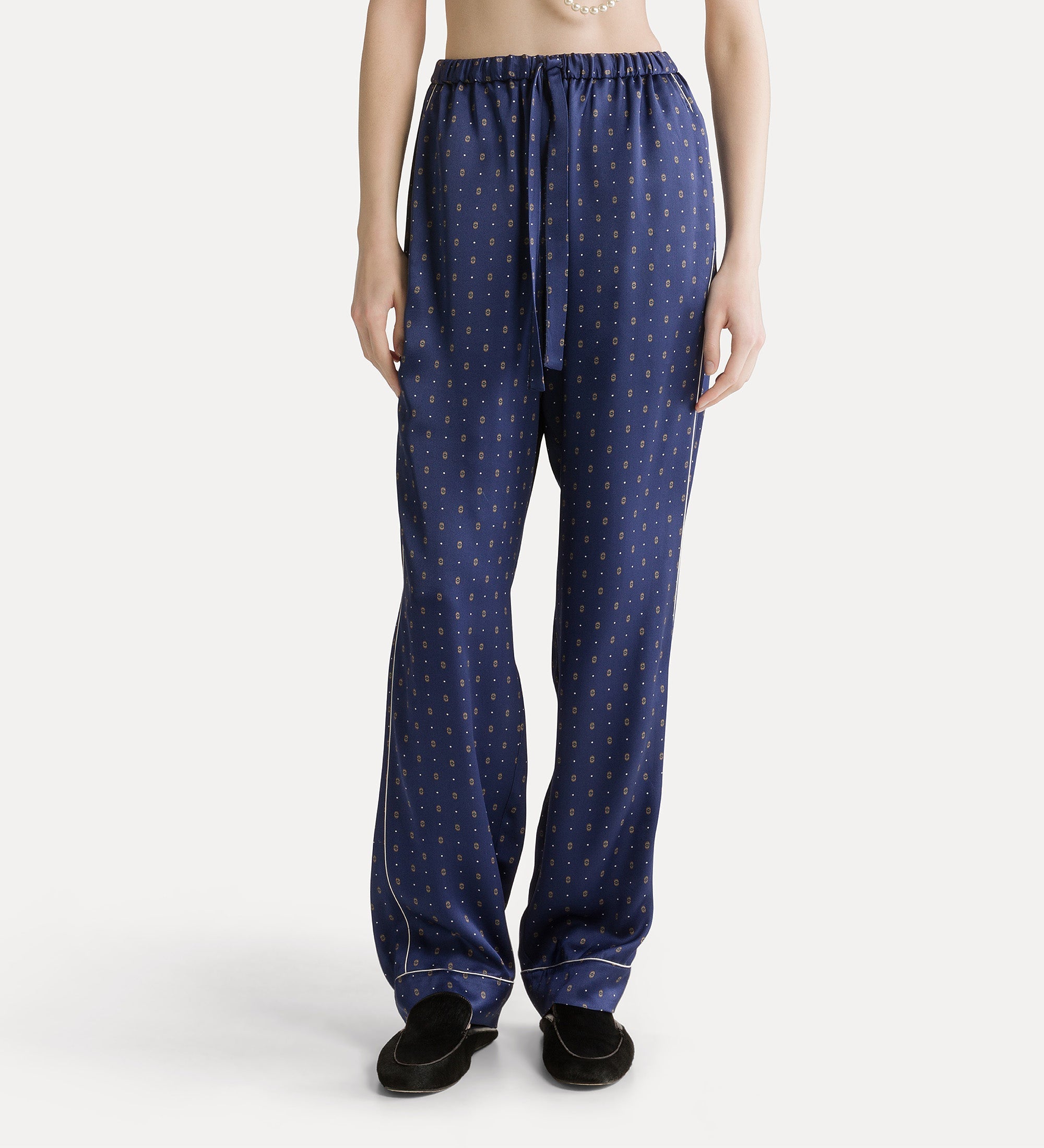 envers satin pyjama trousers with “le club” print notte