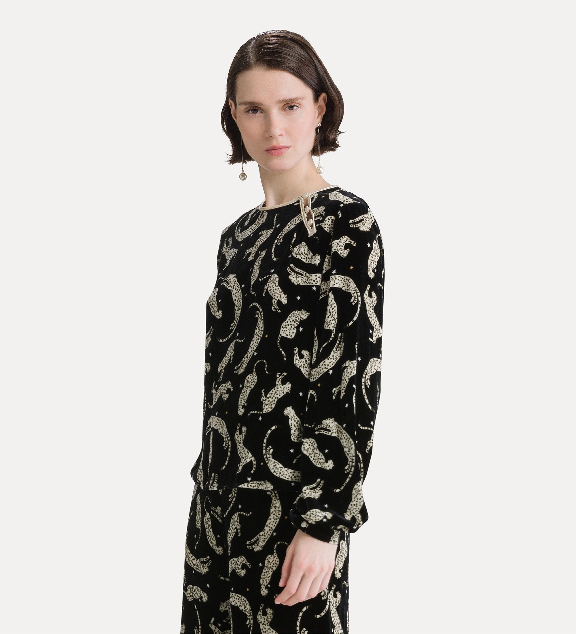 velvet top with “royal leopard” print night