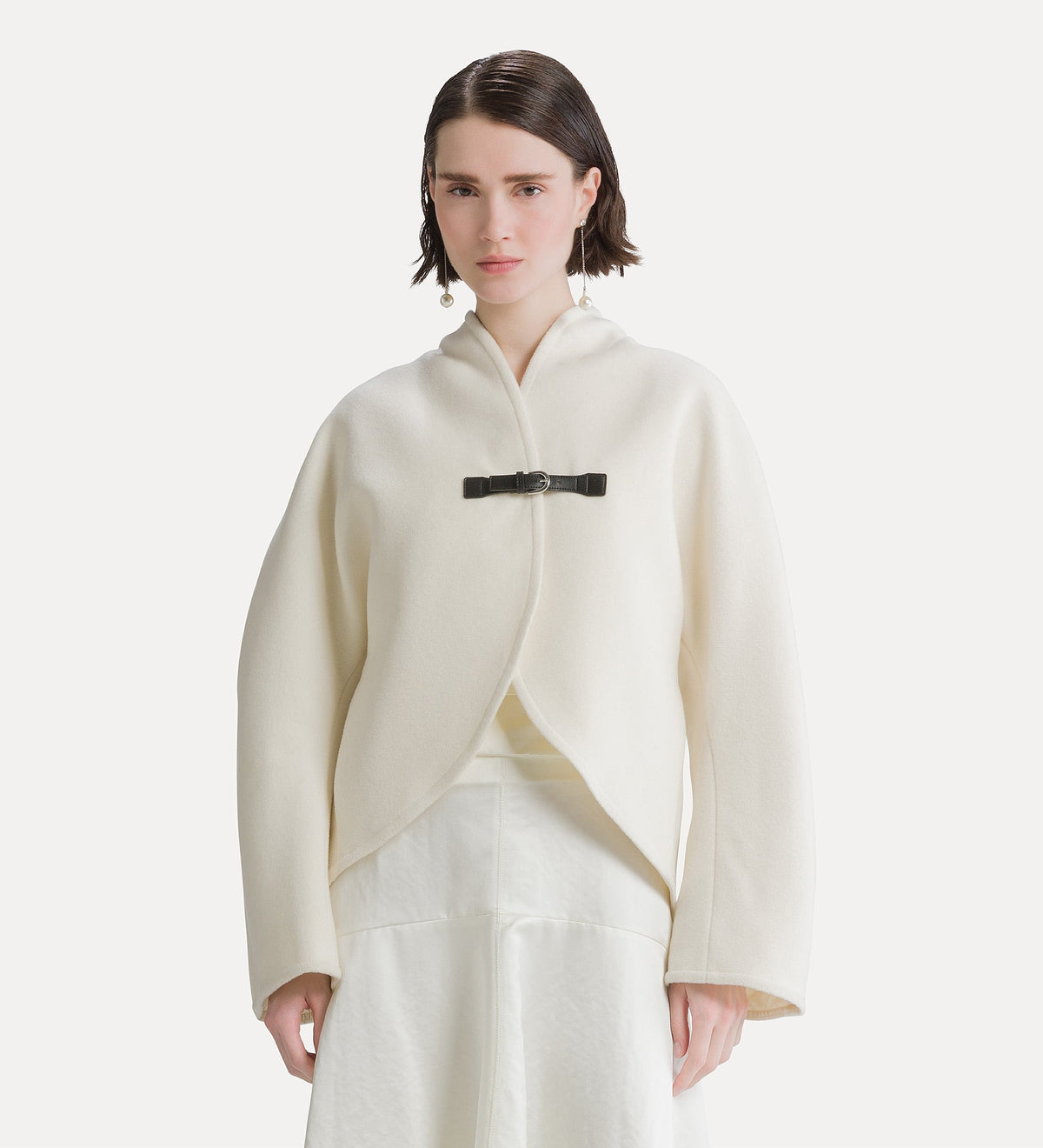 cappotto corto stile cappa diamond