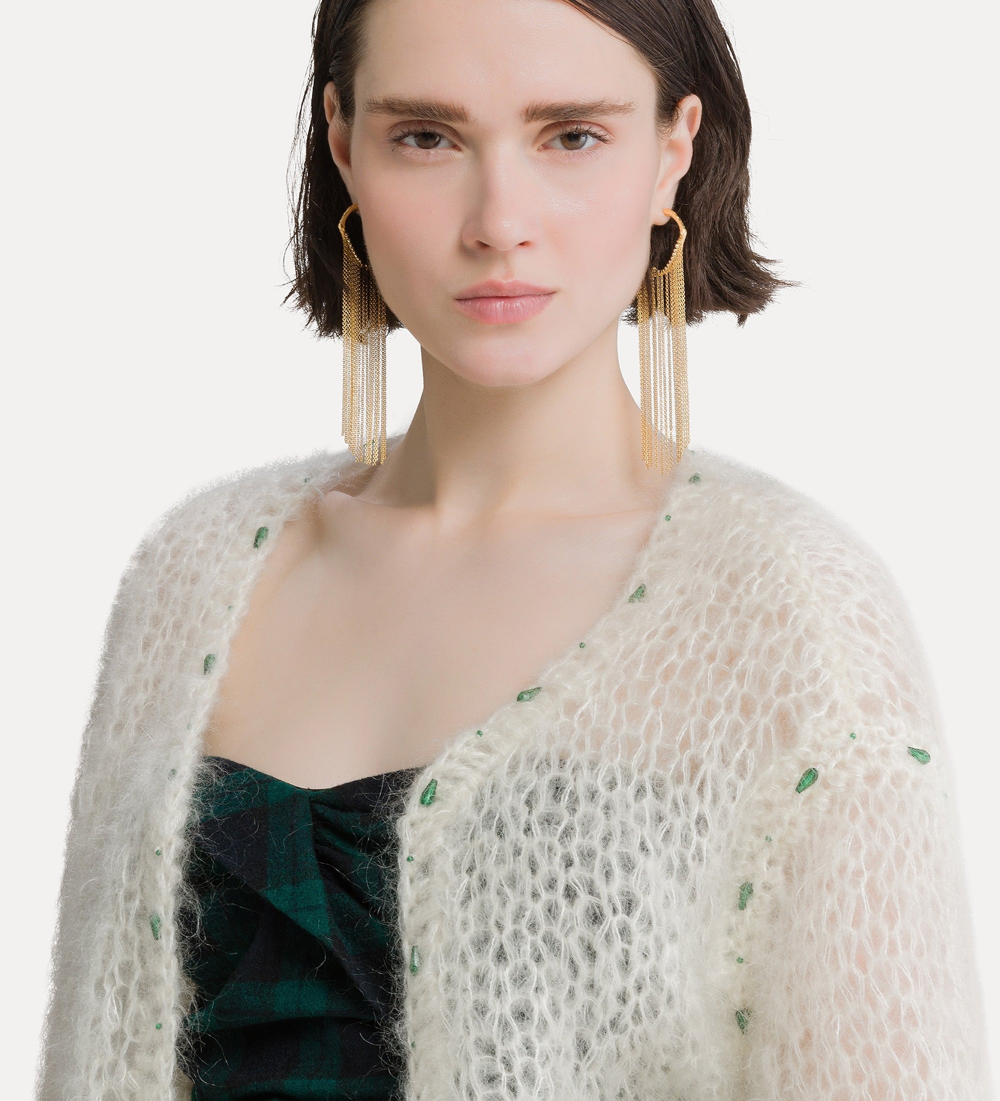 cardigan en mohair mélangé fait main avec détails bijoux ivory