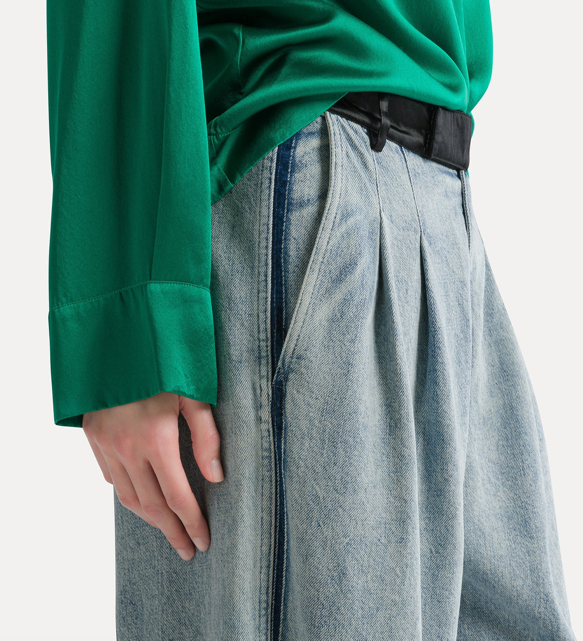 denim trousers with darts and a satin waist grey
