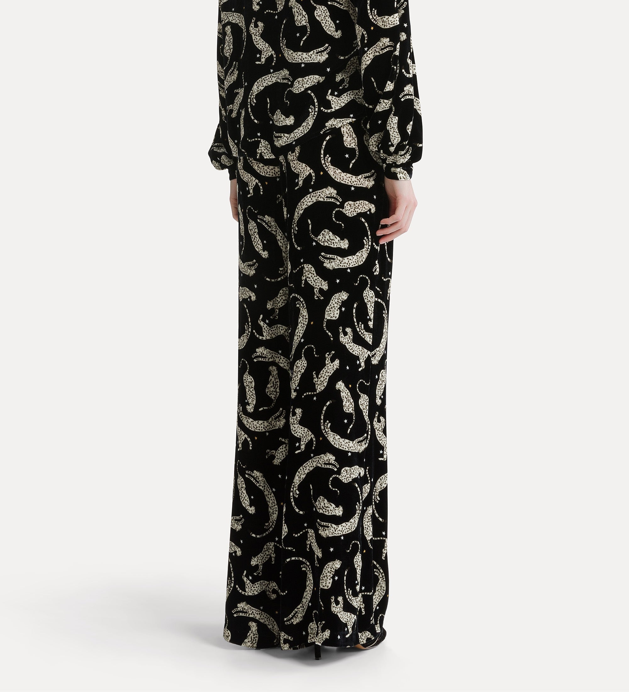 velvet trousers with “royal leopard” print night