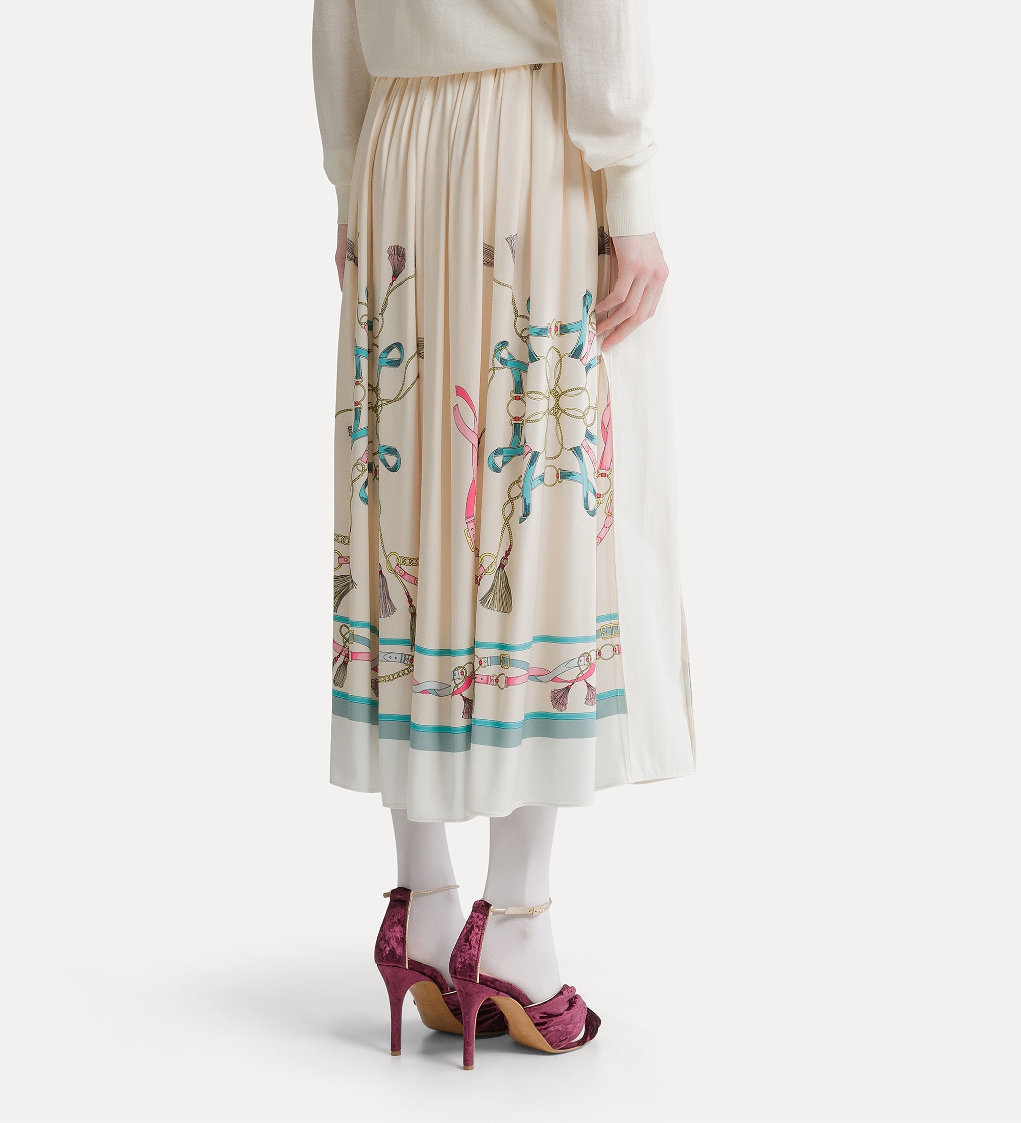 flared skirt with “the crown” placed print ivory