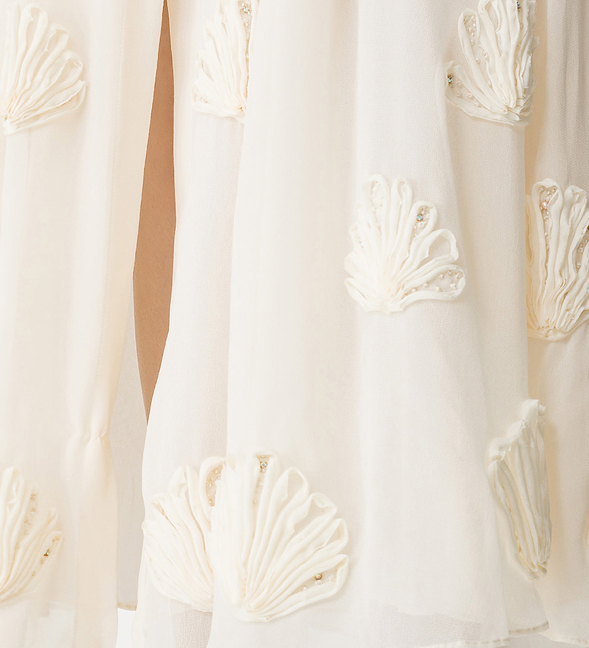 georgette dress with “lunamaris” embroidery white