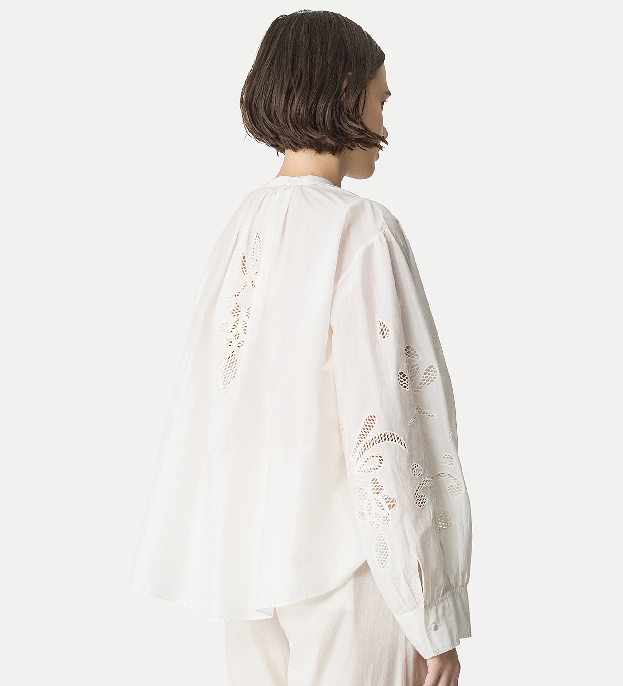 bohemian voile shirt with “lunamaris” embroidery white
