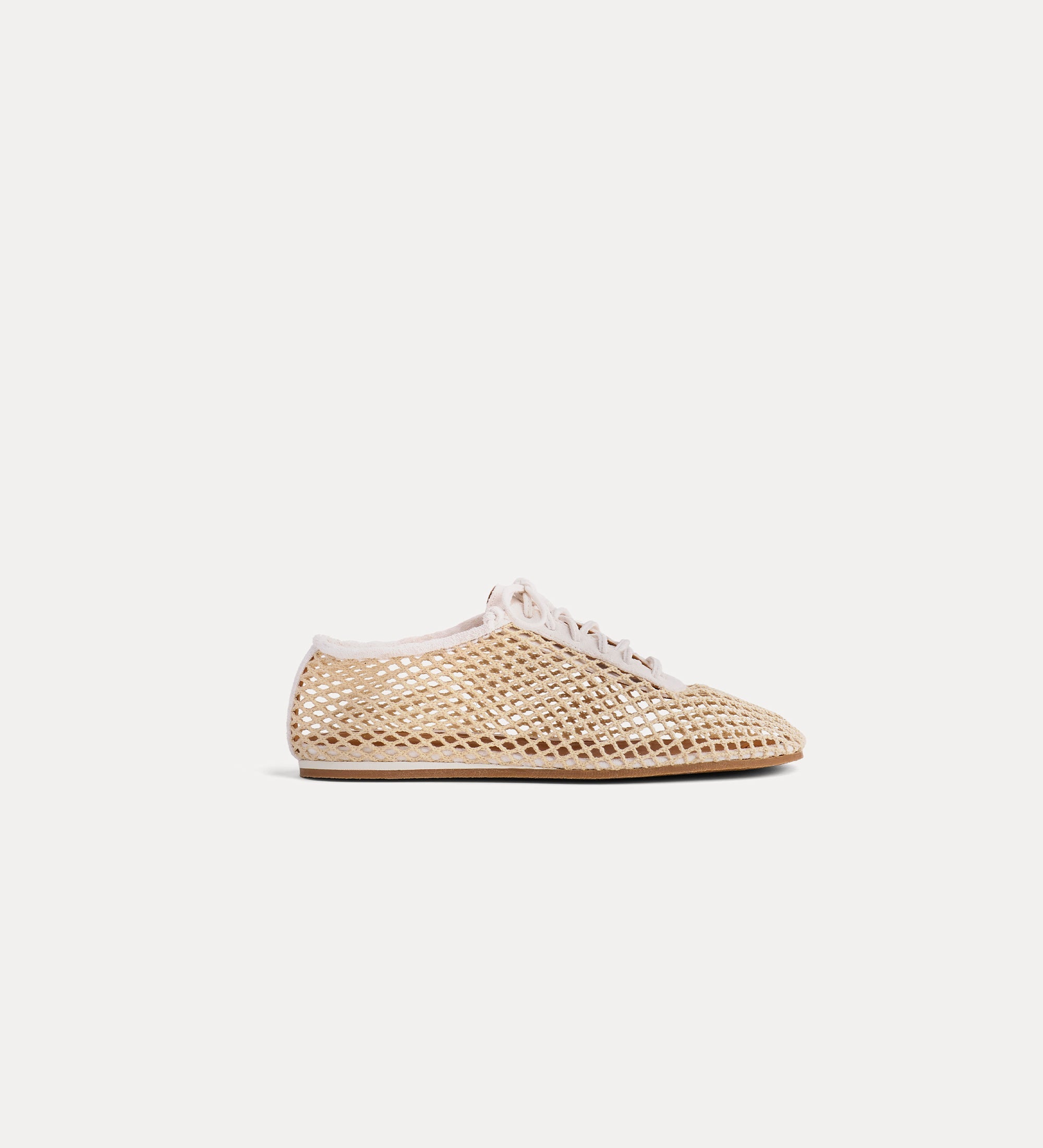 lace—up mesh shoes white