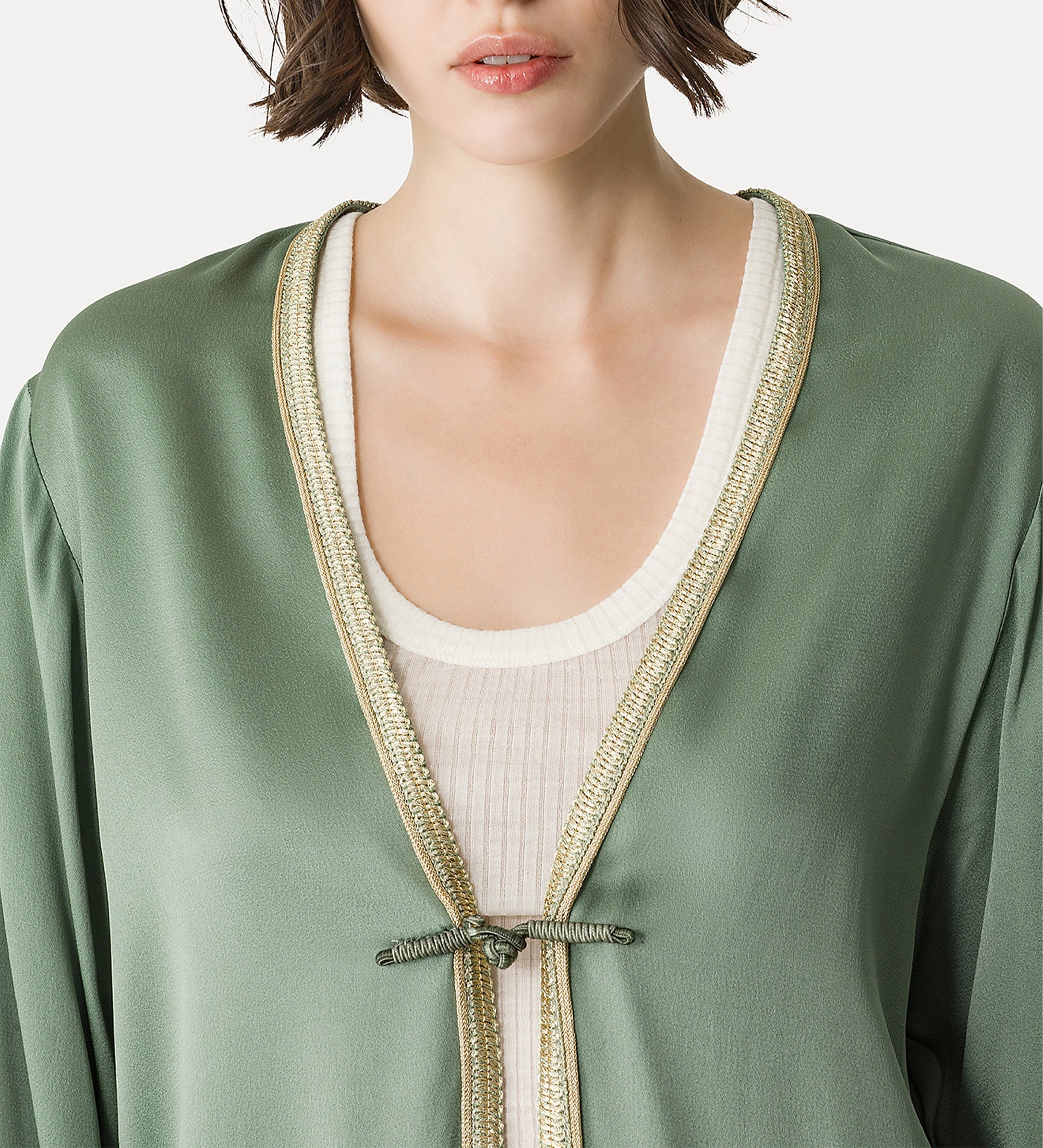 tang—style jacket in envers satin ecru
