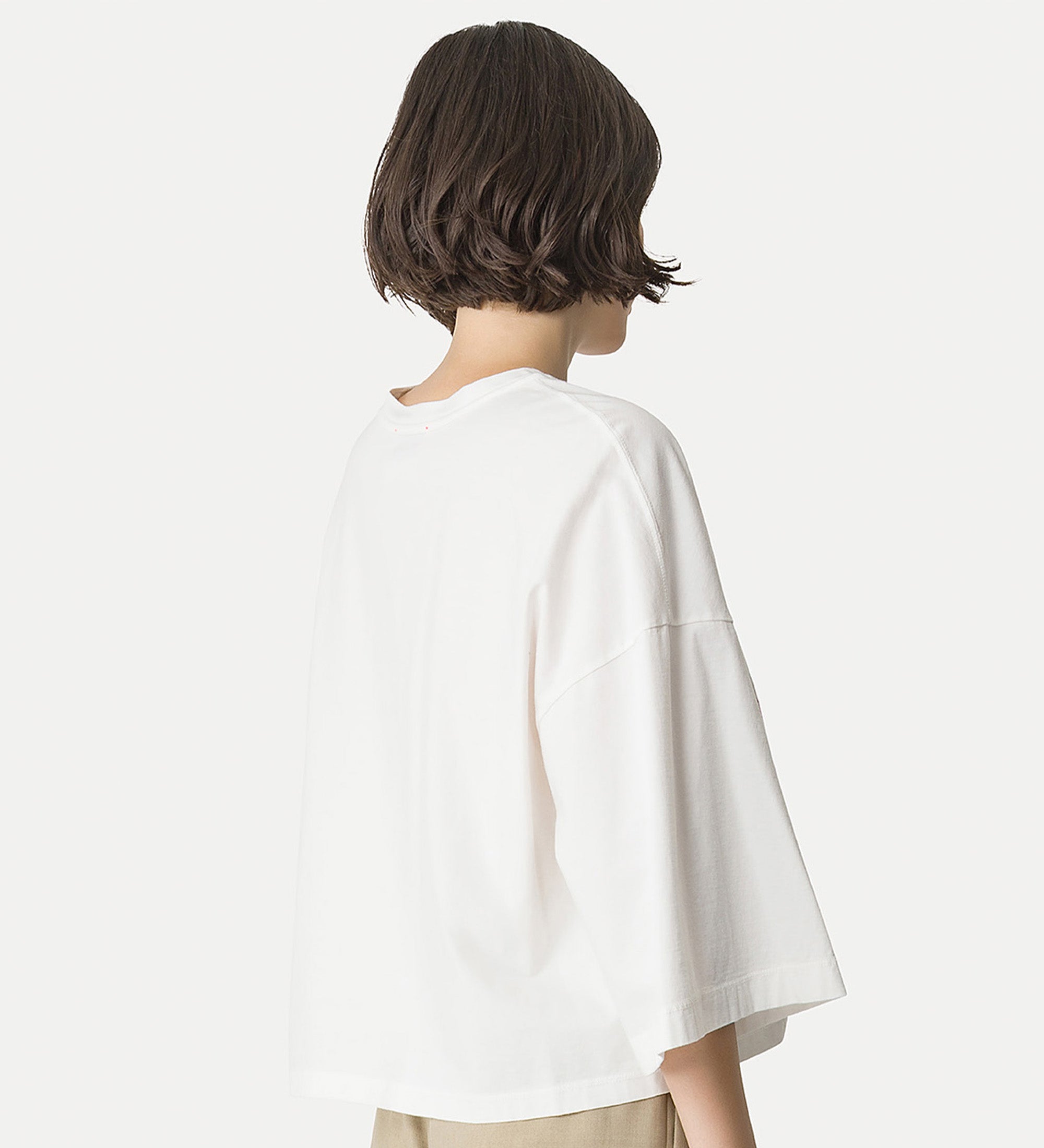 oversized embroidered t-shirt white