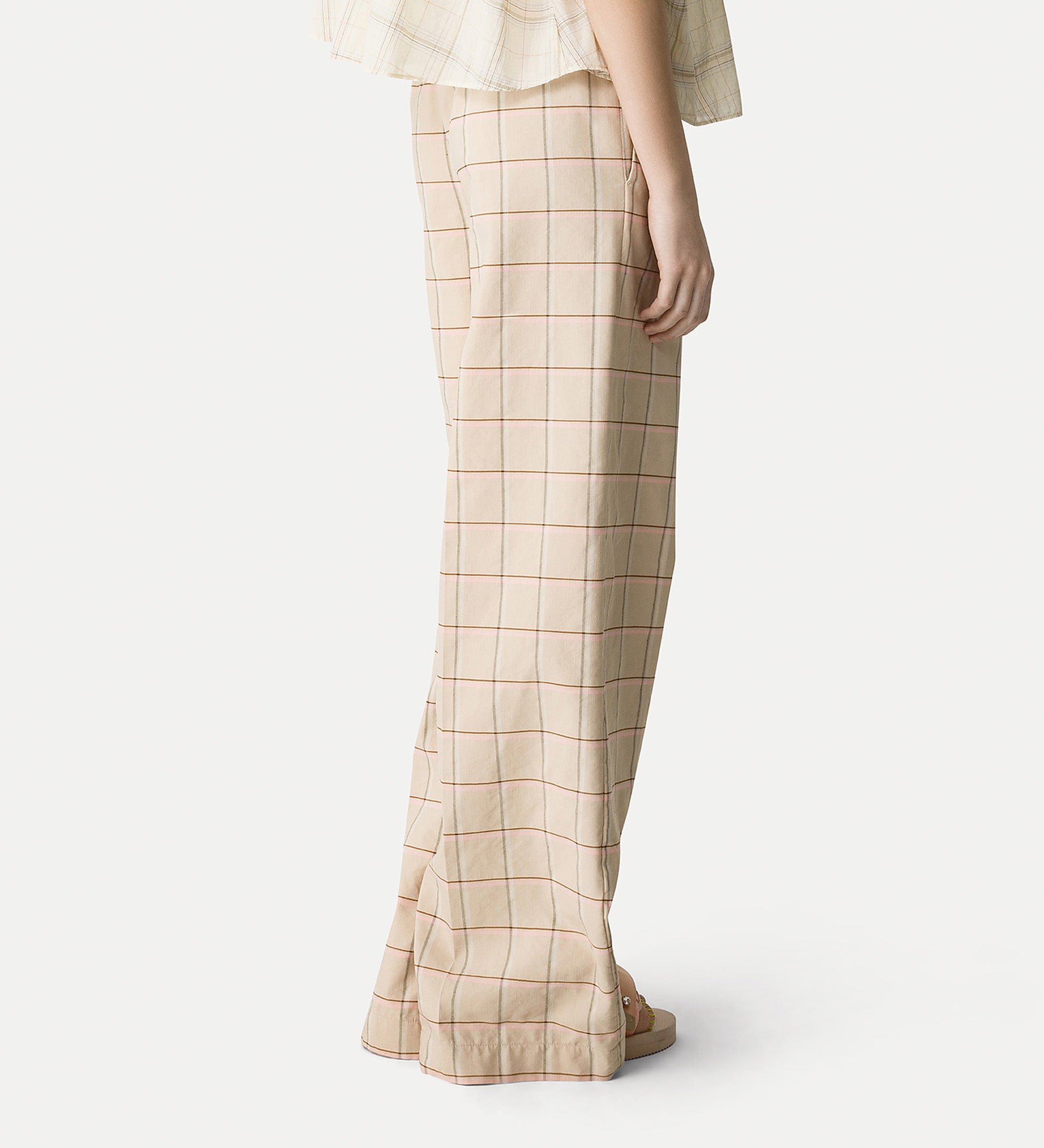 loose—fit tartan trousers pink