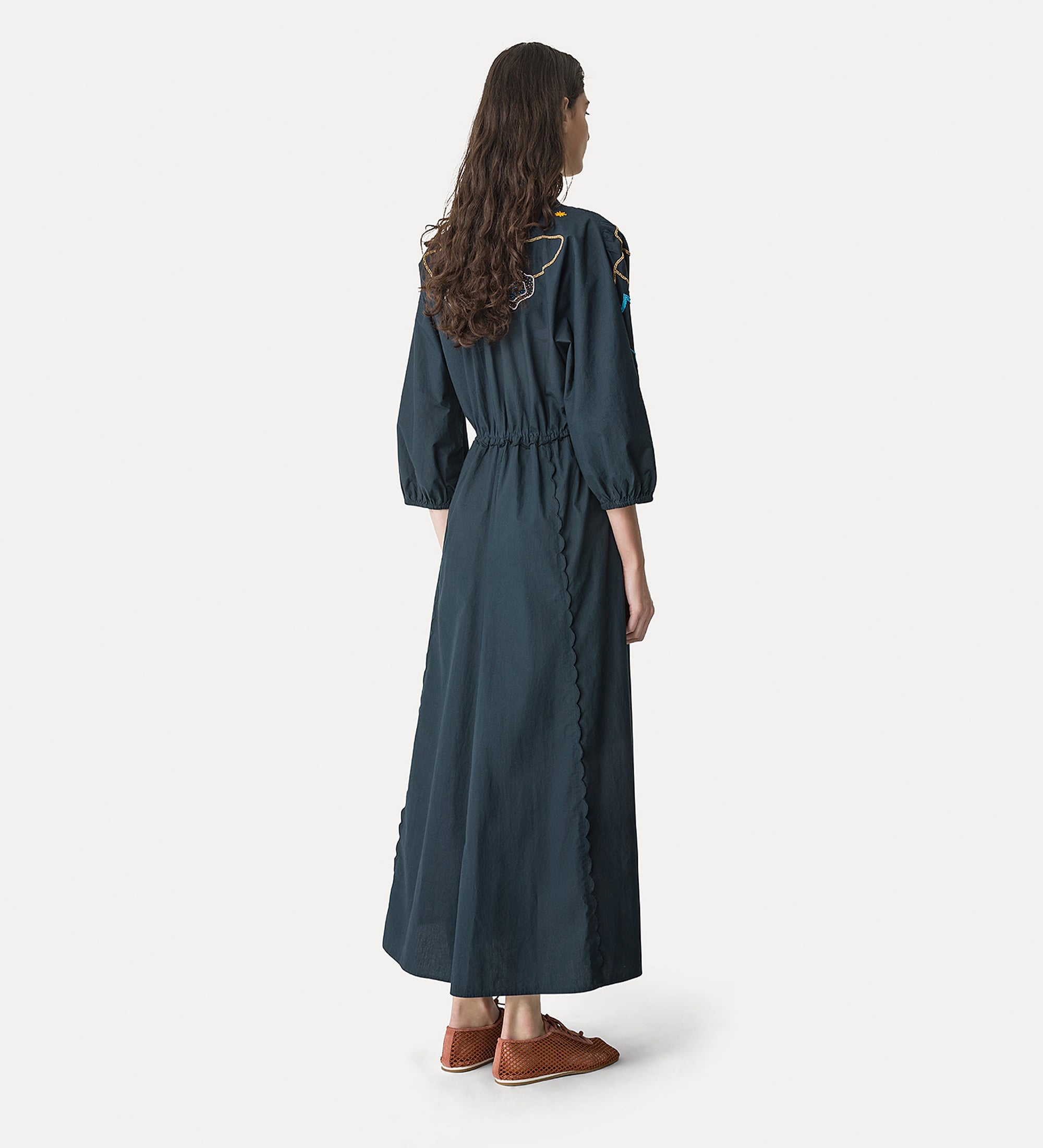 poplin dress with “broderie en rêve” embroidery midnight