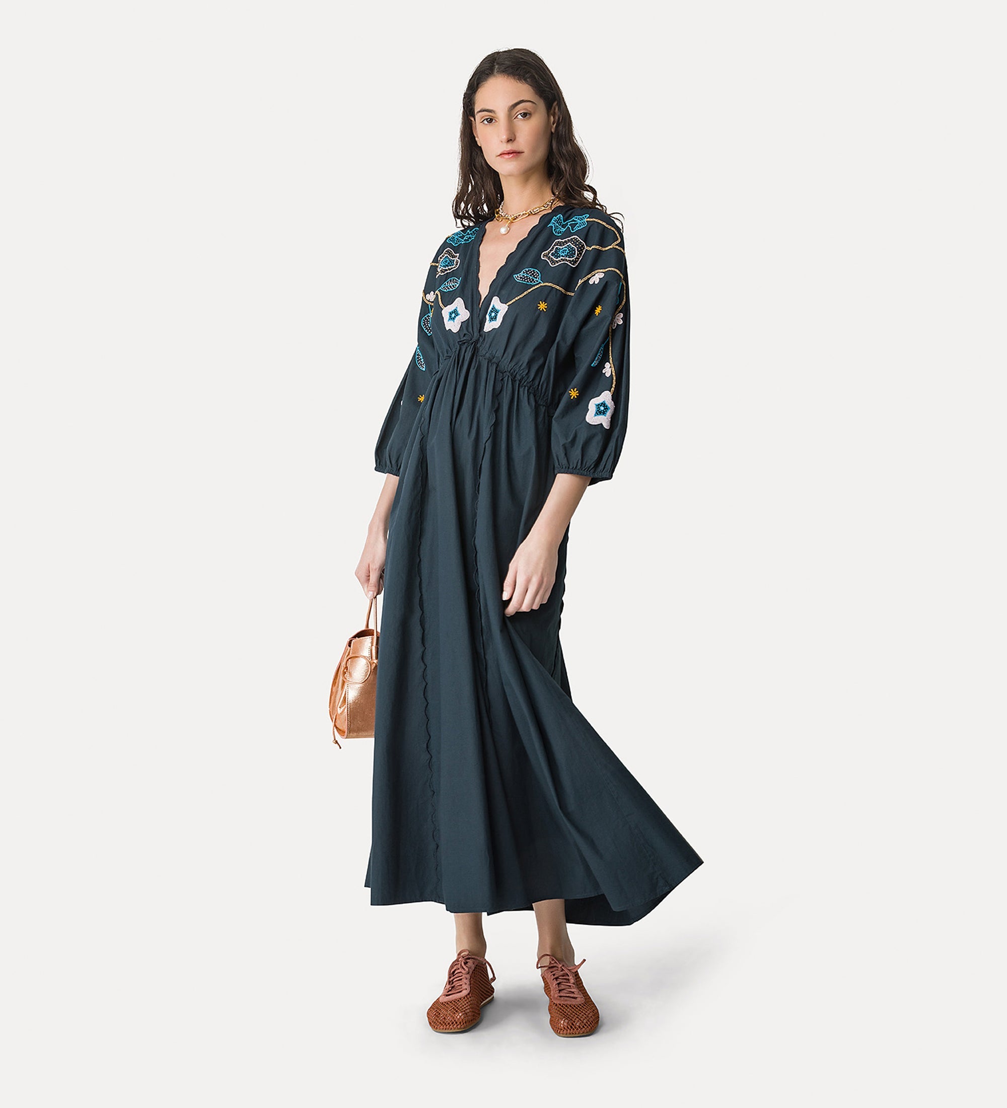 poplin dress with “broderie en rêve” embroidery midnight