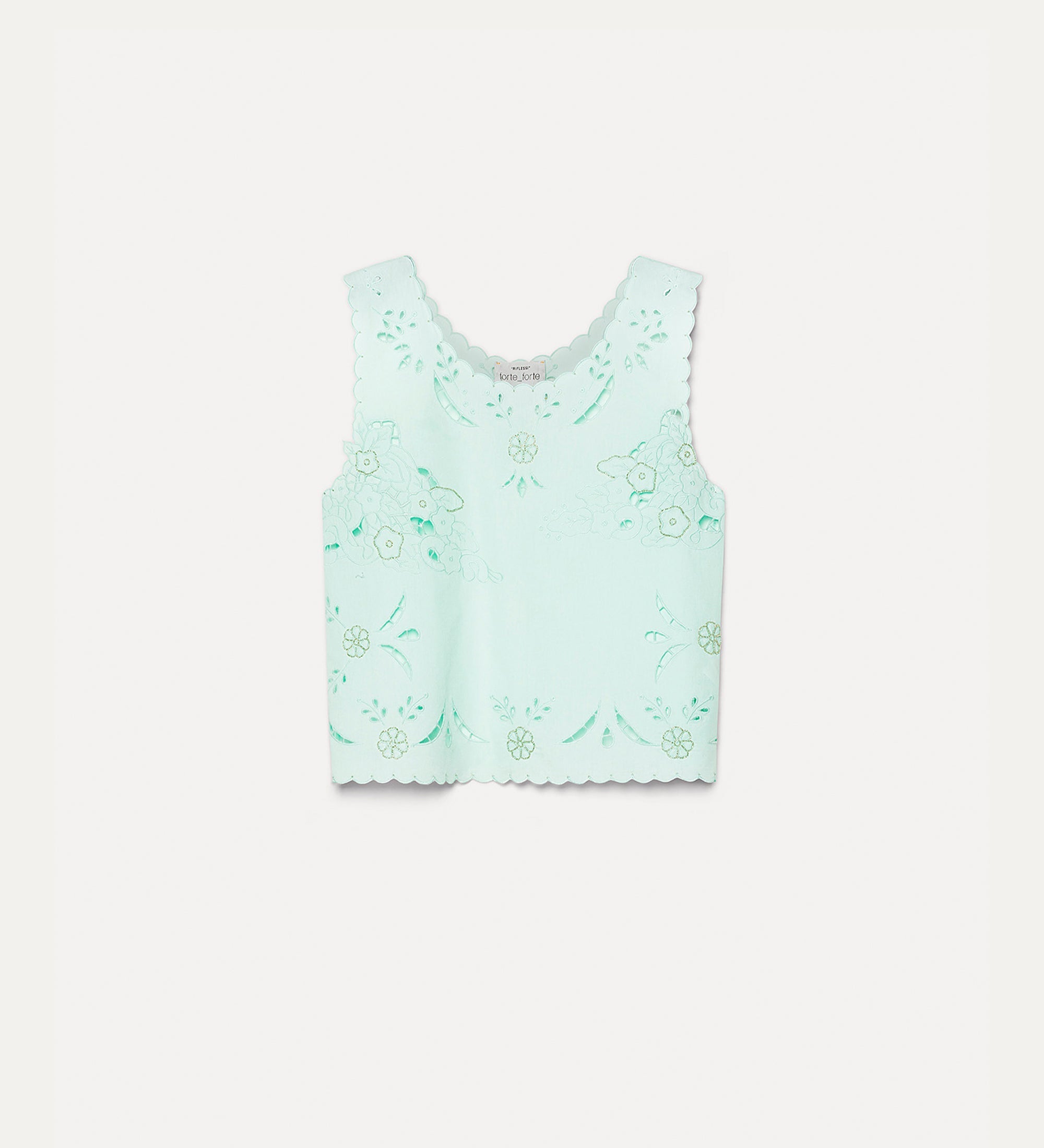 poplin top with “lace and glass” embroidery plume