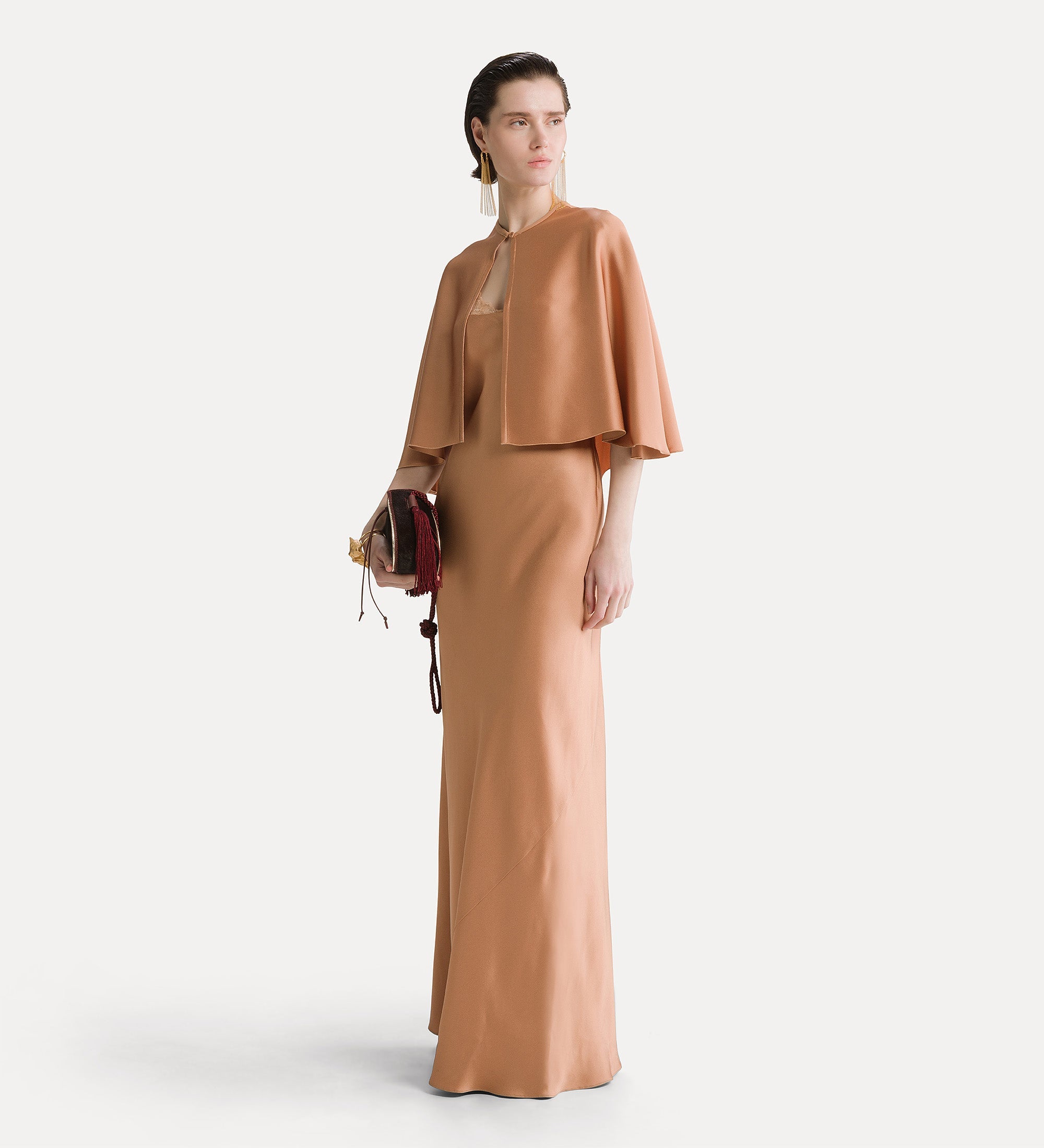 abito lungo scollo pizzo envers satin the