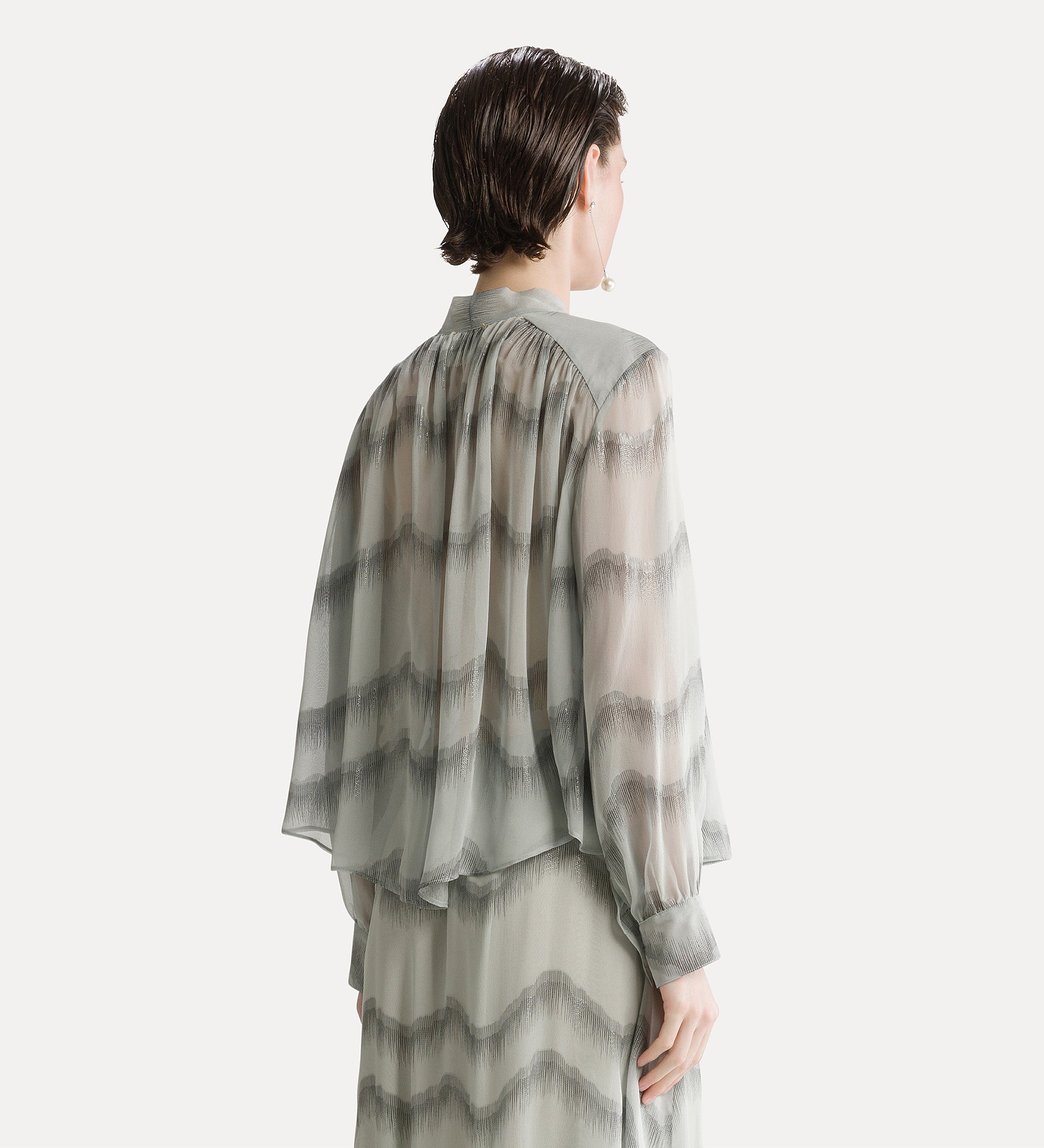 “nuages d'argent” silk chiffon bow–tie skirt quarzo
