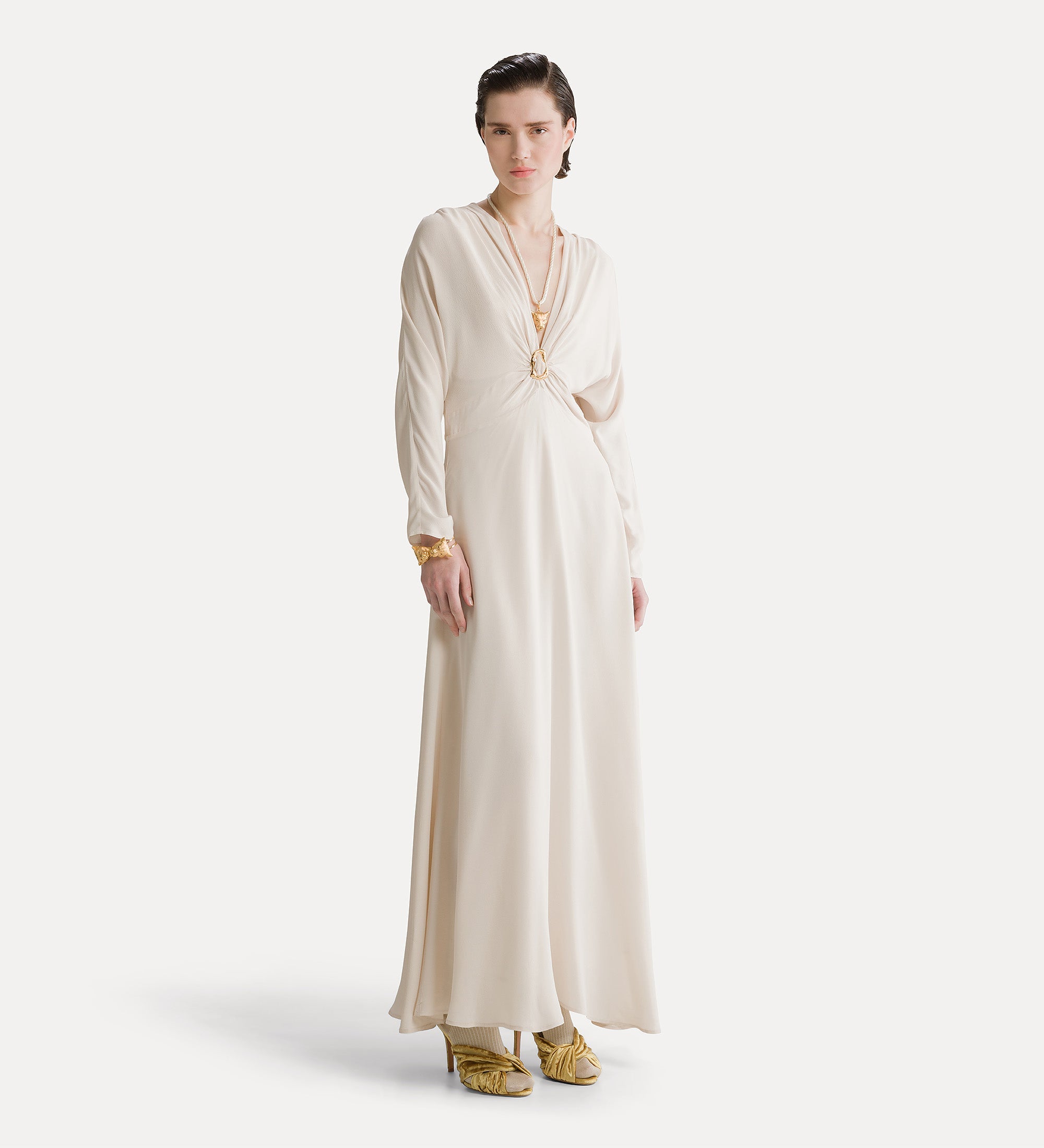 long–sleeved dress in silk–blend marocaine avorio