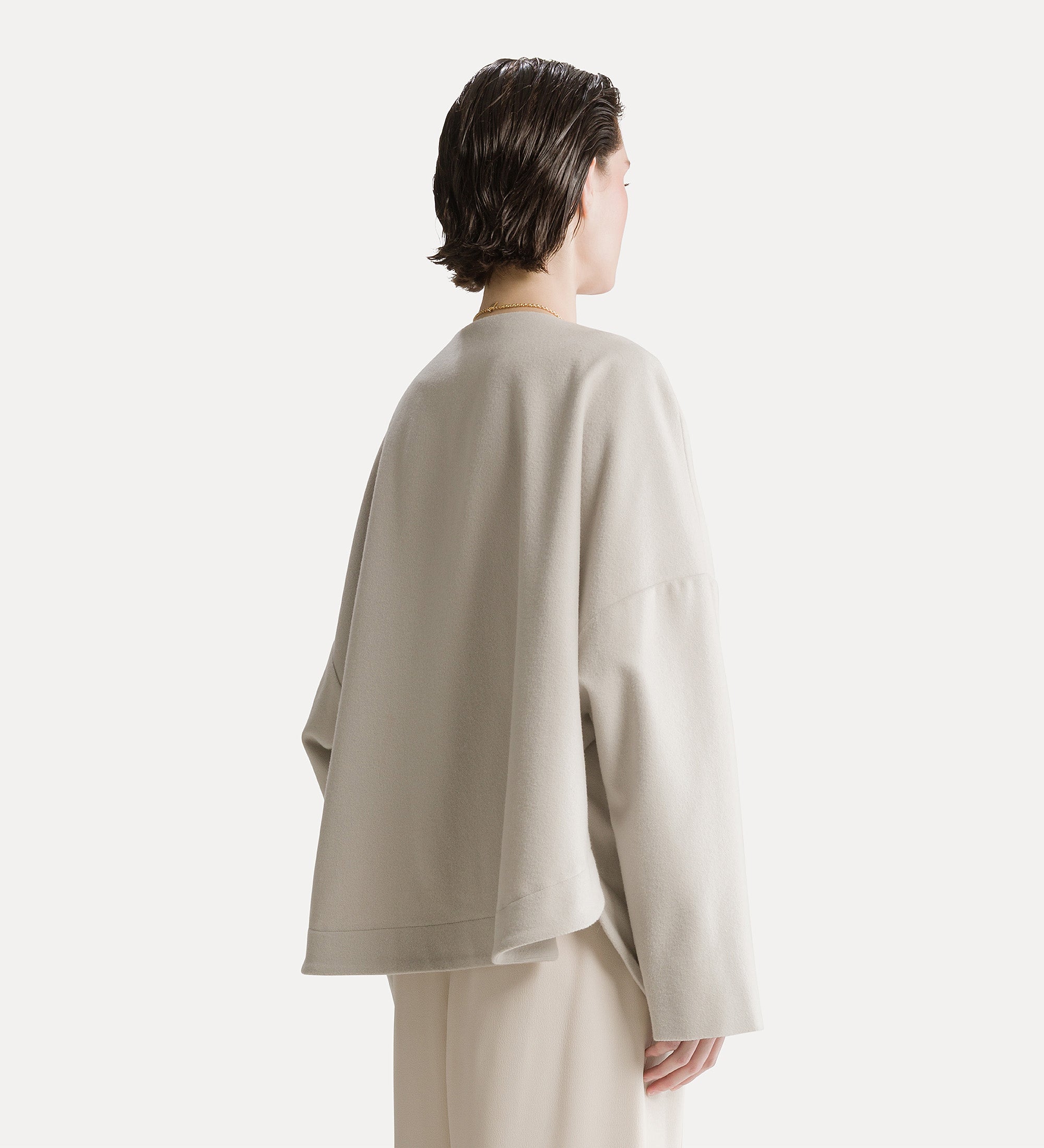 giacca  kimono ricamata panno light lana calcedonio