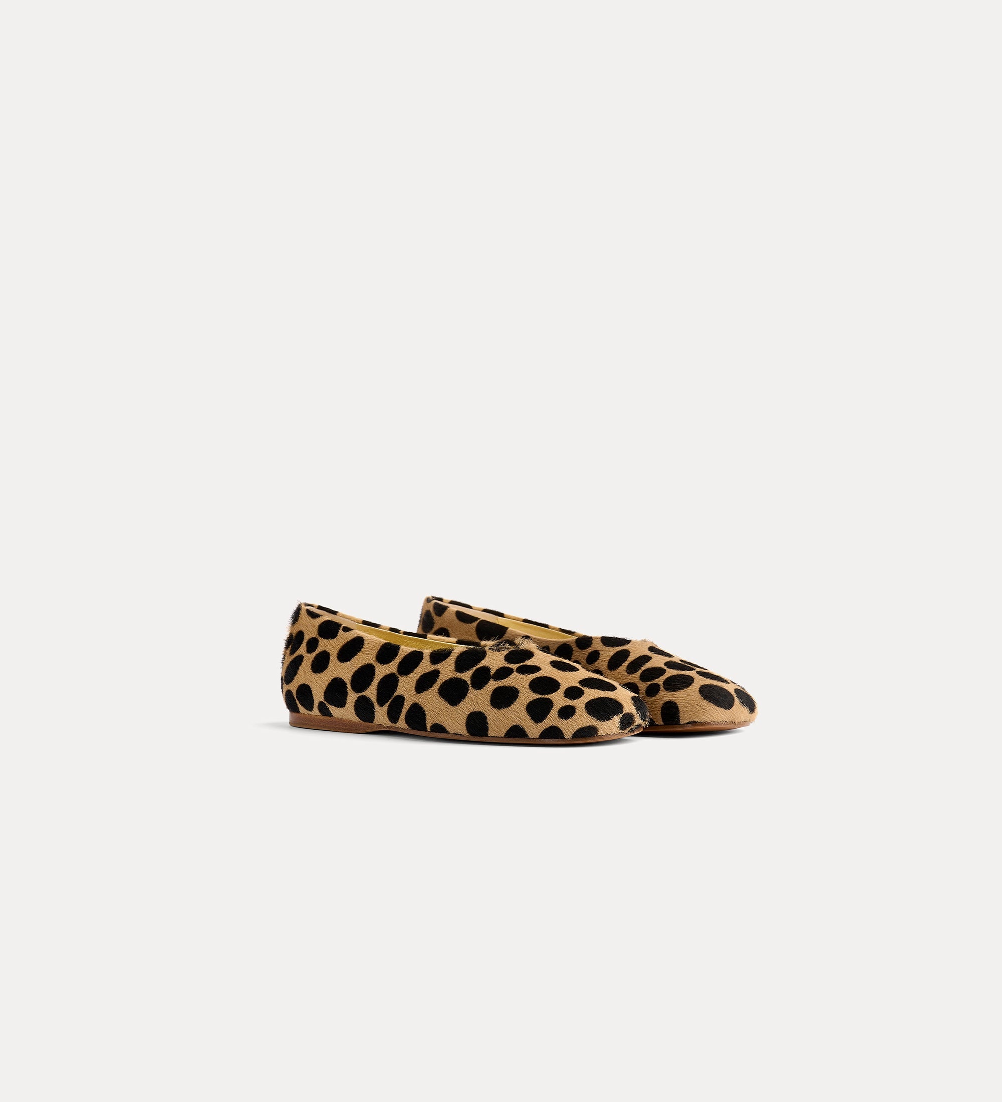 dots print pony skin ballet flats noisette