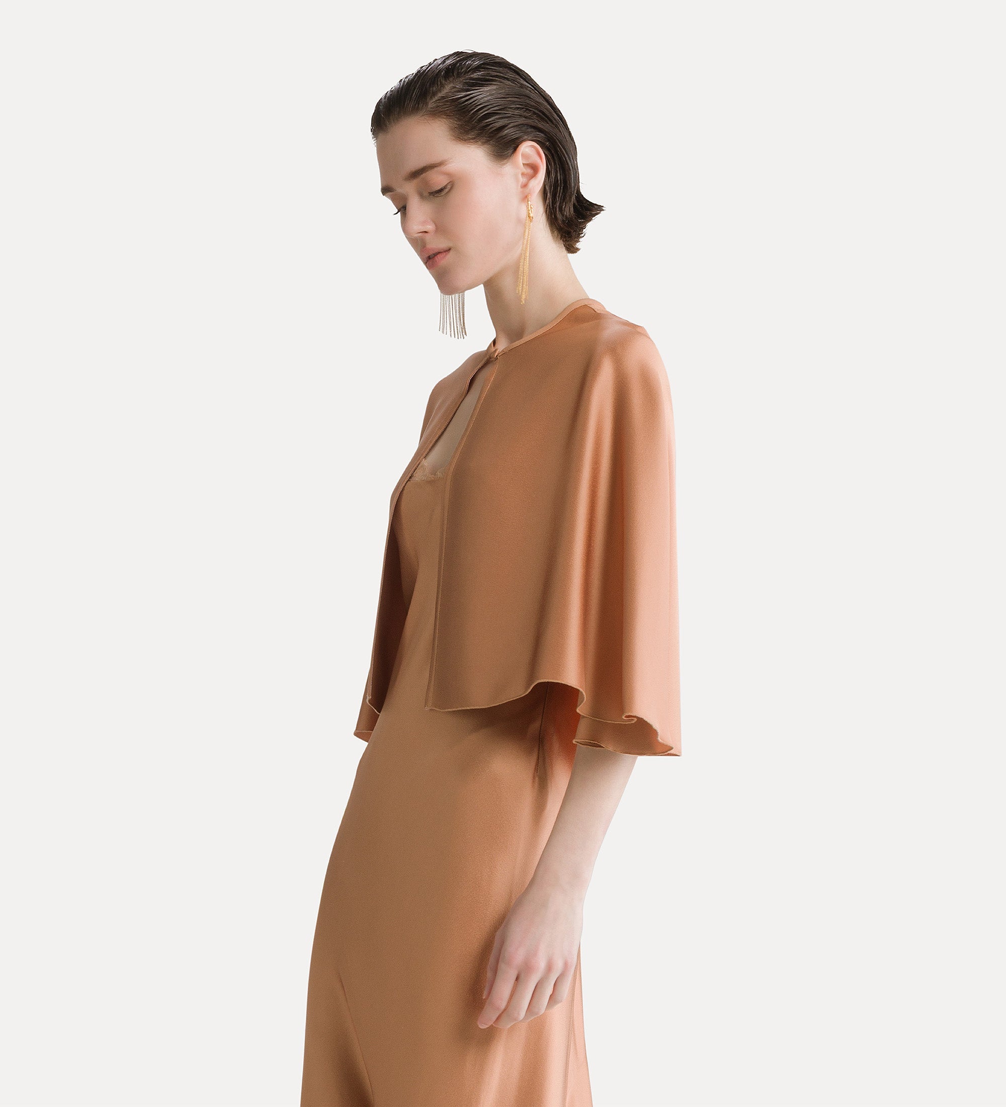 envers satin cape the