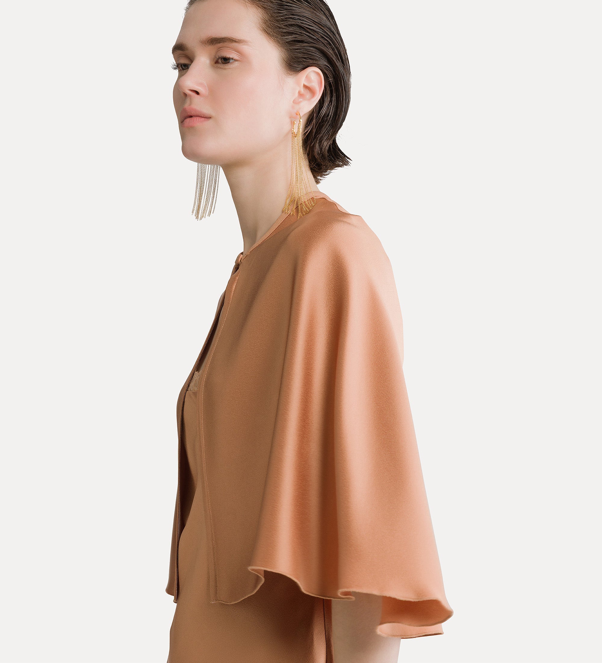 envers satin cape the