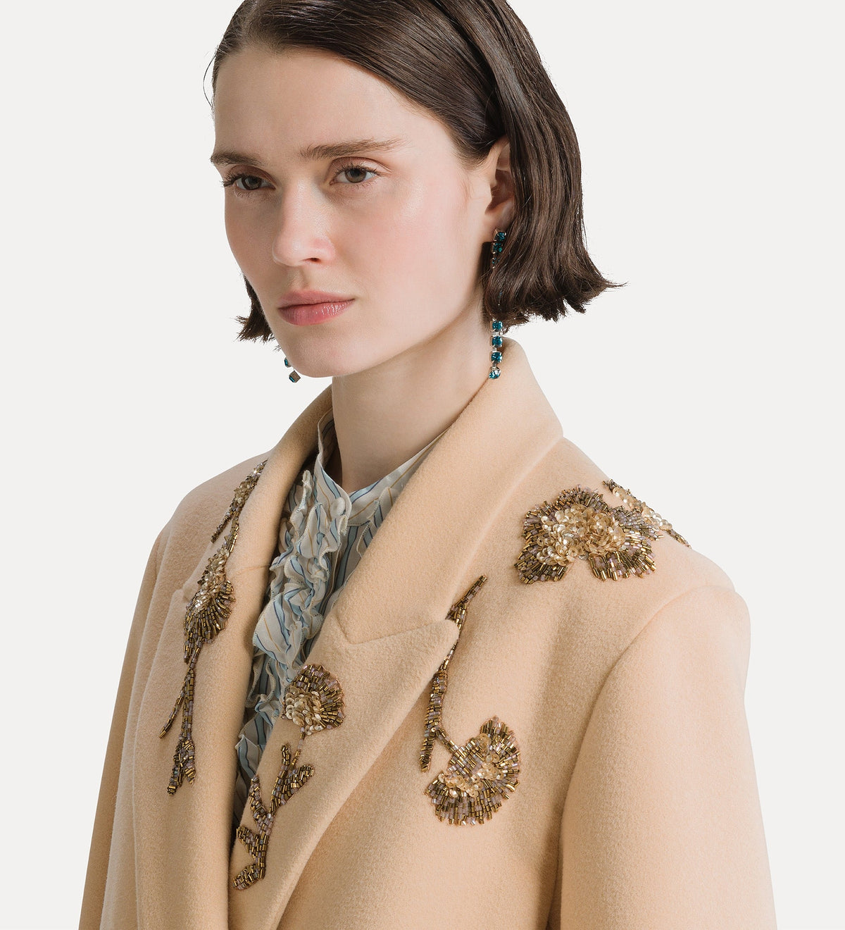 cappotto lungo con ricamo a mano “heart majestic” cream