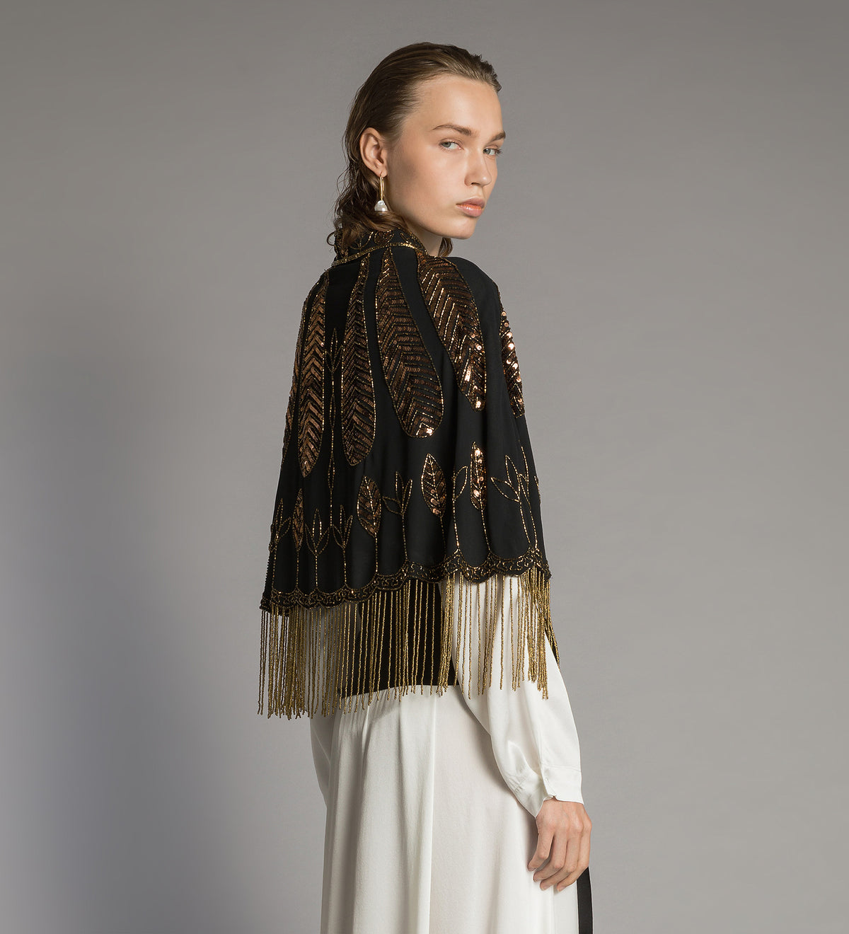 cape with fringing and “the queen's beads” hand embroidery gold
