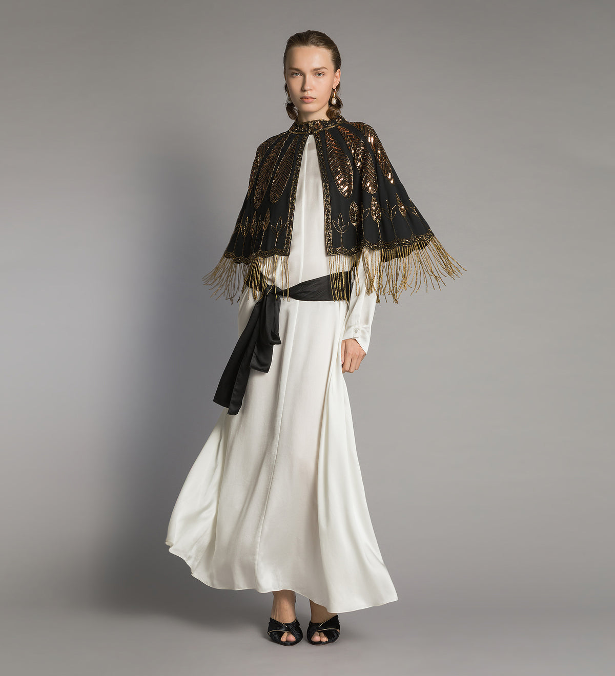 cape with fringing and “the queen's beads” hand embroidery gold