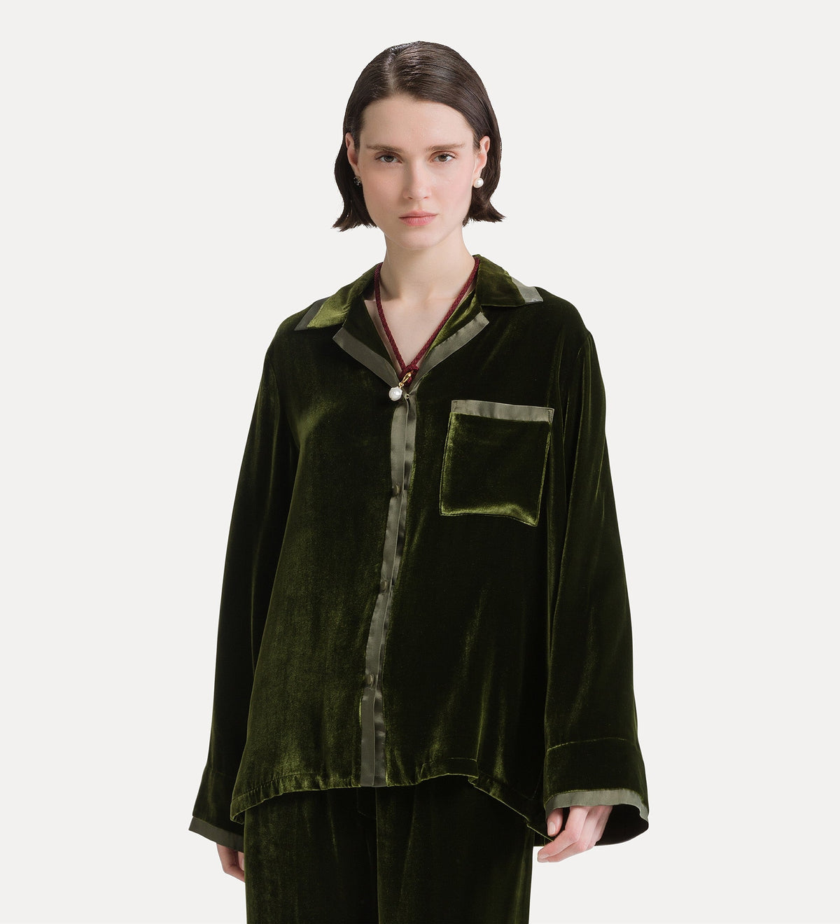 chemise pyjama en velours de soie et viscose woods