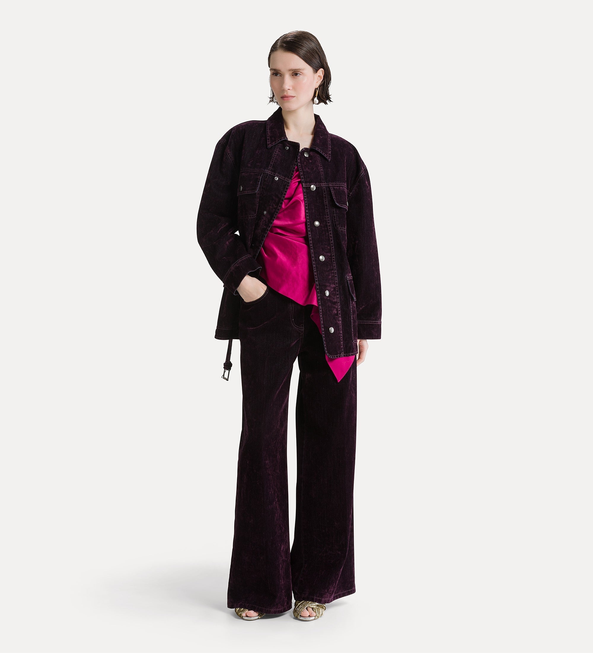 jean jambes amples en denim floqué bordeaux
